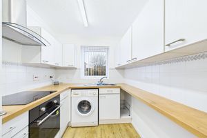 Kitchen- click for photo gallery